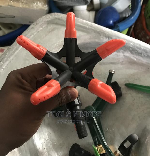 SHIND 5-Nozzle Sprinkler · Photo 1