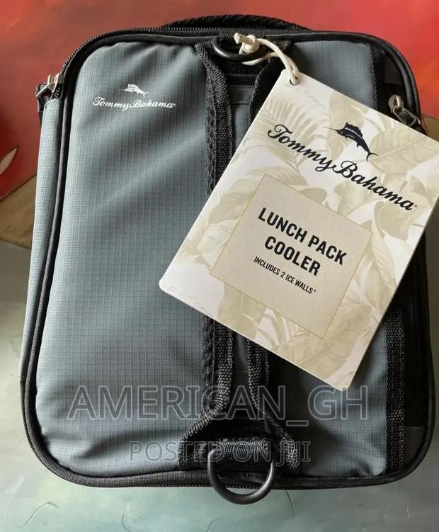 TOMMY BAHAMA Expandable Lunch Bags · Photo 3