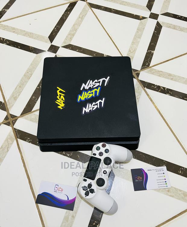 Slim Ps4 8 Games · Photo 2