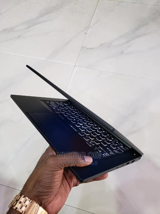 Laptop Dell Latitude 7390 8GB Intel Core I7 SSD 256GB · Photo 1