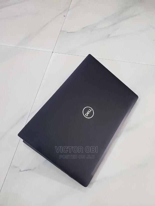Laptop Dell Latitude 7390 8GB Intel Core I7 SSD 256GB · Photo 4