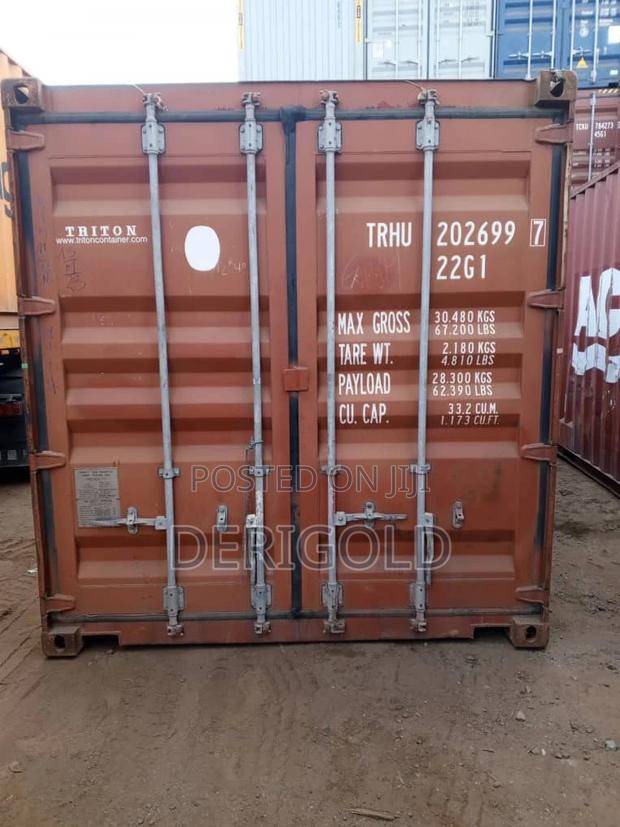 Standard 40ft Containers · Photo 2