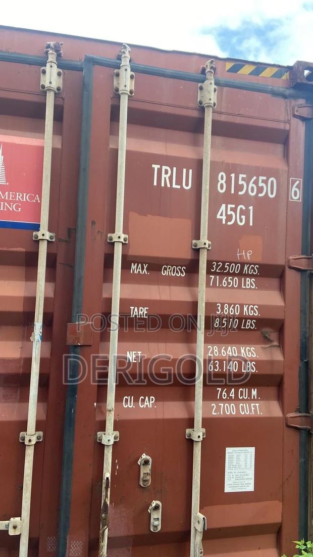 Standard 40ft Containers · Photo 7