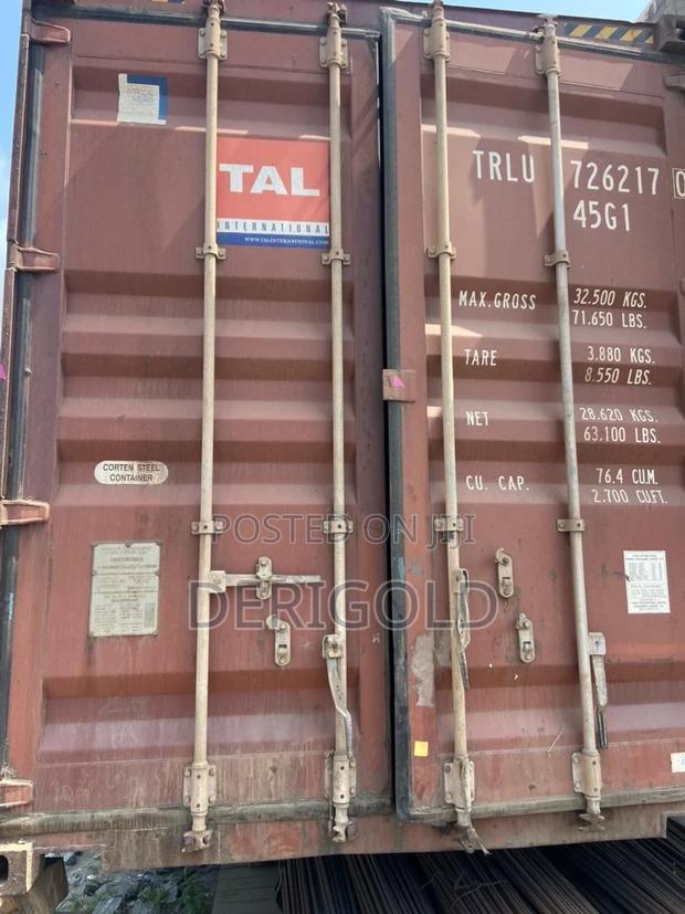 Standard 40ft Containers · Photo 8