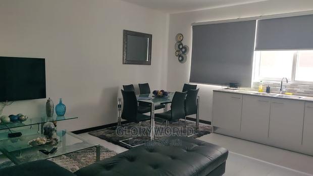 Excelling Furnished 2 Bed Apartment at Cantonments · Photo 2