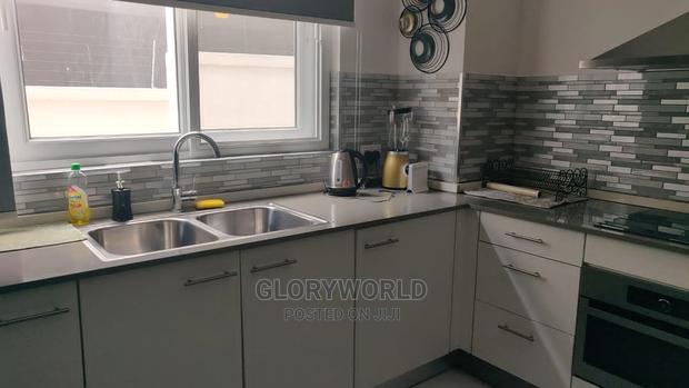 Excelling Furnished 2 Bed Apartment at Cantonments · Photo 5