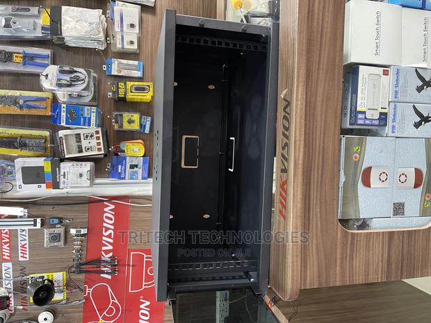 4U Cabinet 600×450mm · Photo 1