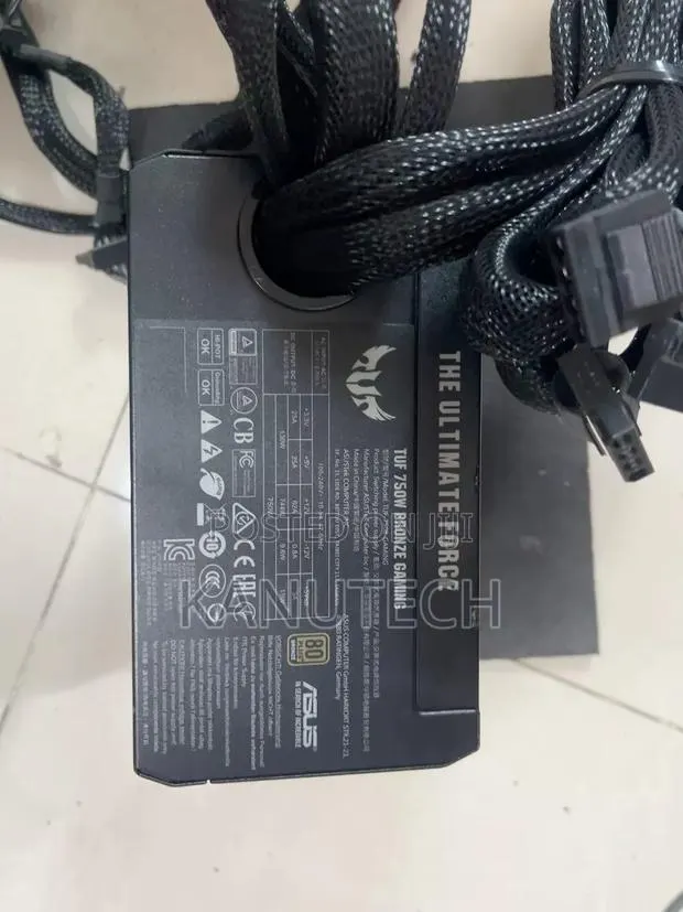 ASUS TUF Gaming 750 Watts PSU · Photo 1