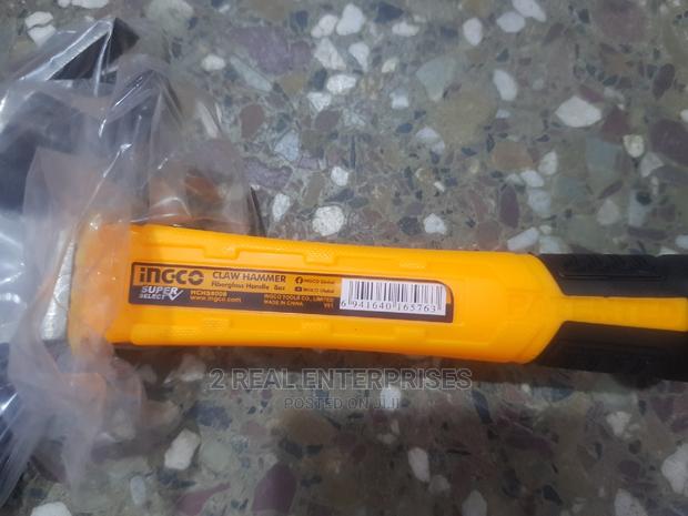Ingco Claw Hammer HCHS8008 · Photo 2