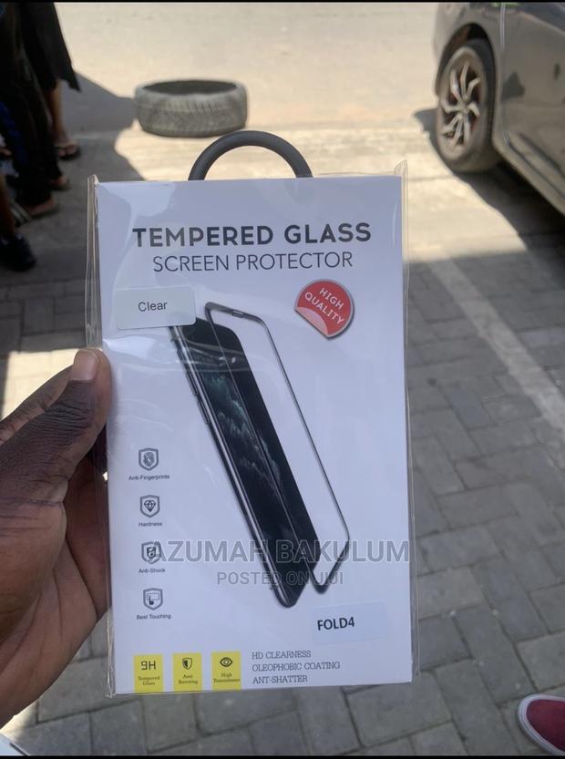 Samsung Galaxy Fold 4/3 Screen Protector · Photo 3
