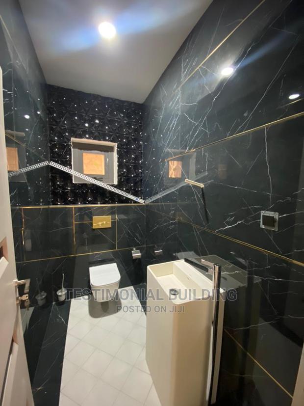5bdrm House in Testimonial Building, East Legon for sale · Photo 3