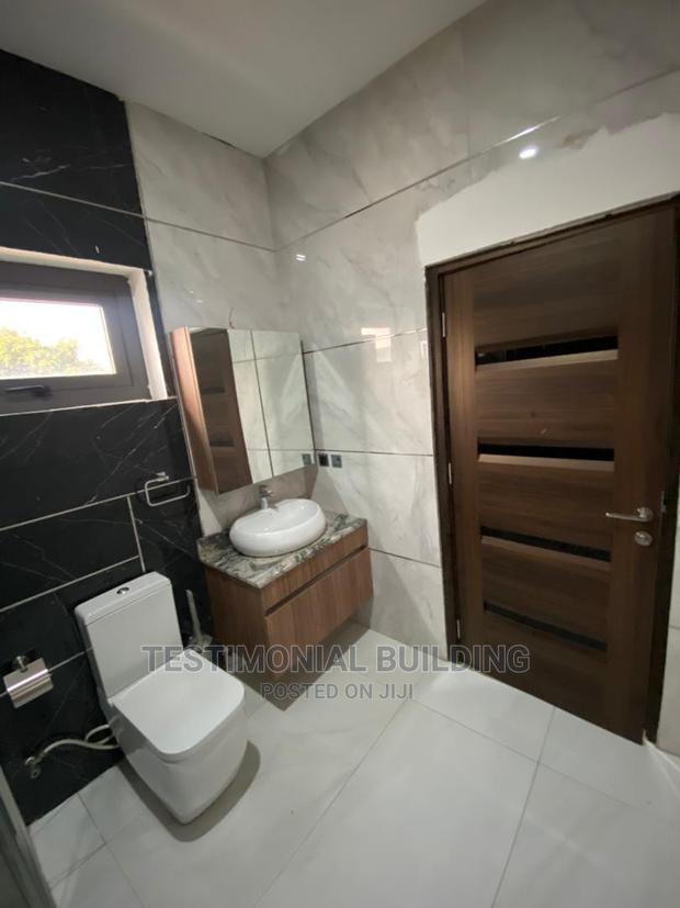 5bdrm House in Testimonial Building, East Legon for sale · Photo 6