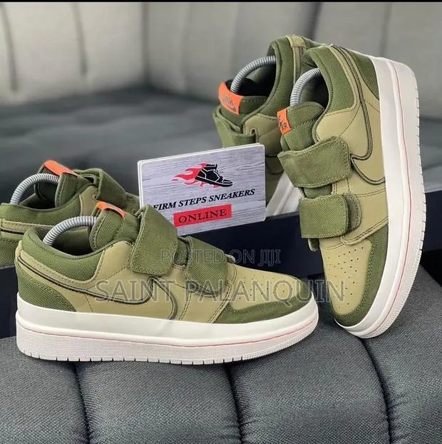 Nike Sneaker · Photo 1
