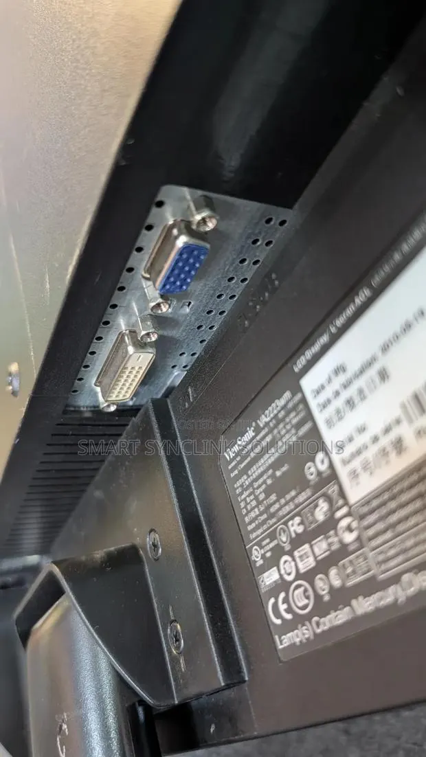 22" ViewSonic Monitor Available · Photo 2
