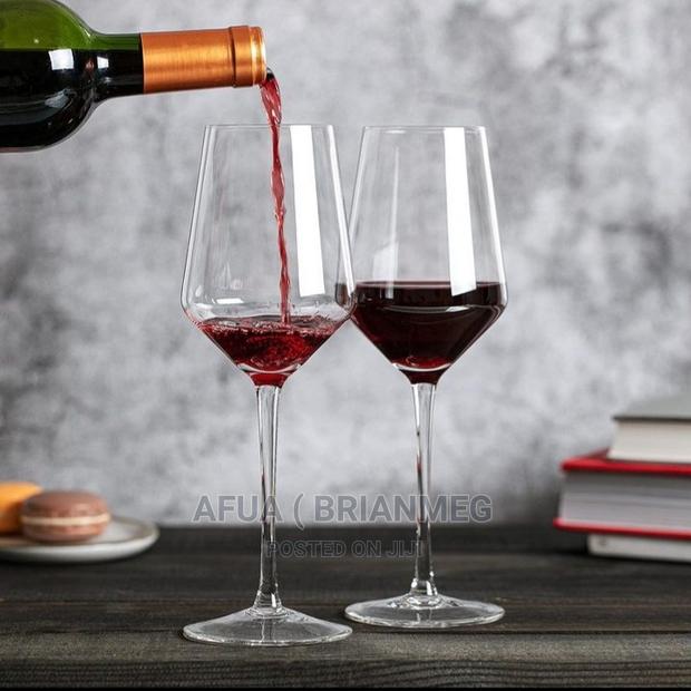 Wine Glass · Photo 3