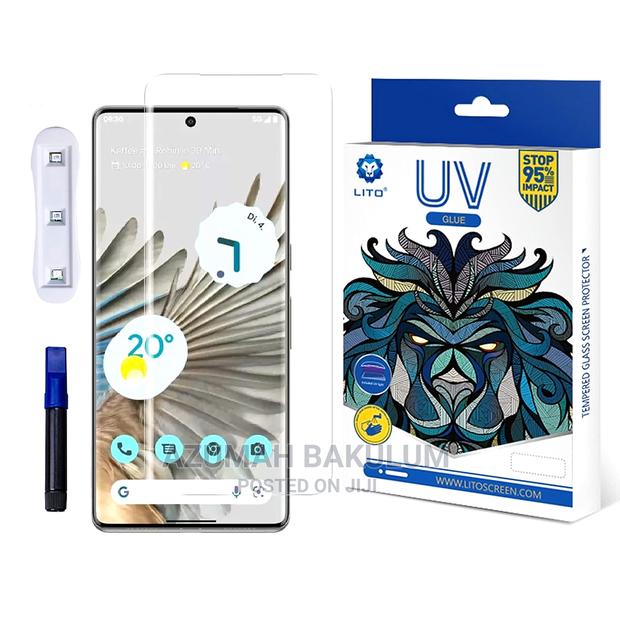 Google Pixel 8 Pro /7pro / 6 Pro Uv Tempered Glass · Photo 3