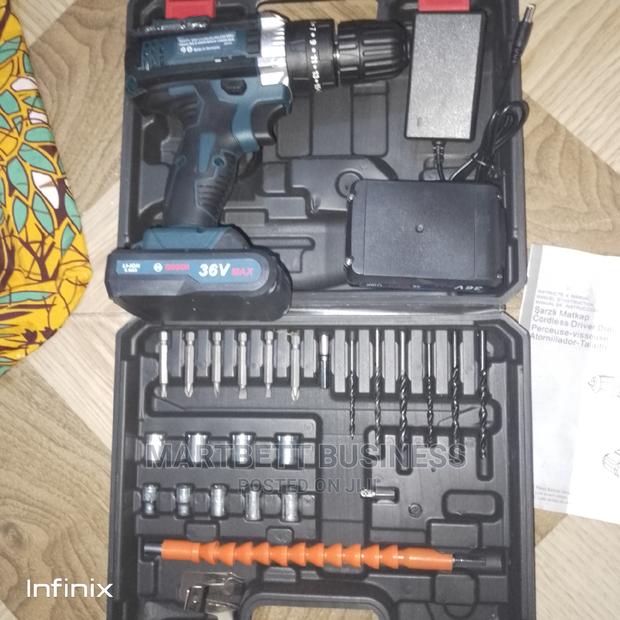 36v Bosch Cordless Drilling Machine · Photo 2