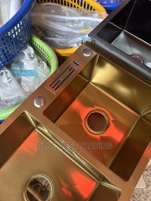 Gold Cabinet Sink With Knife Holder · Photo 3