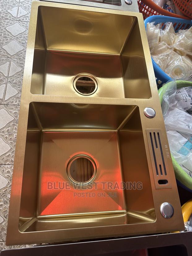 Gold Cabinet Sink With Knife Holder · Photo 1