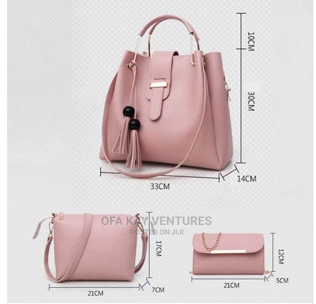Women Large Capacity Fashion Bag · Photo 1