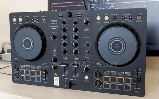 Pioneer Dj DDJ-Flx4 2-Channel Dj Controller · Photo 1