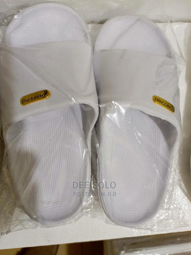 Crocks Footwear Sandals · Photo 6