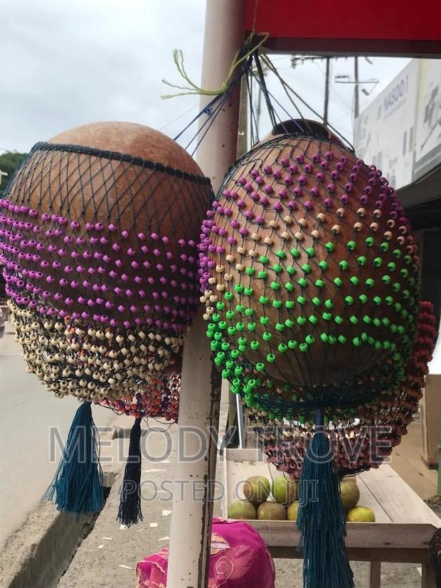 Neck Maracas Available for Sale · Photo 1
