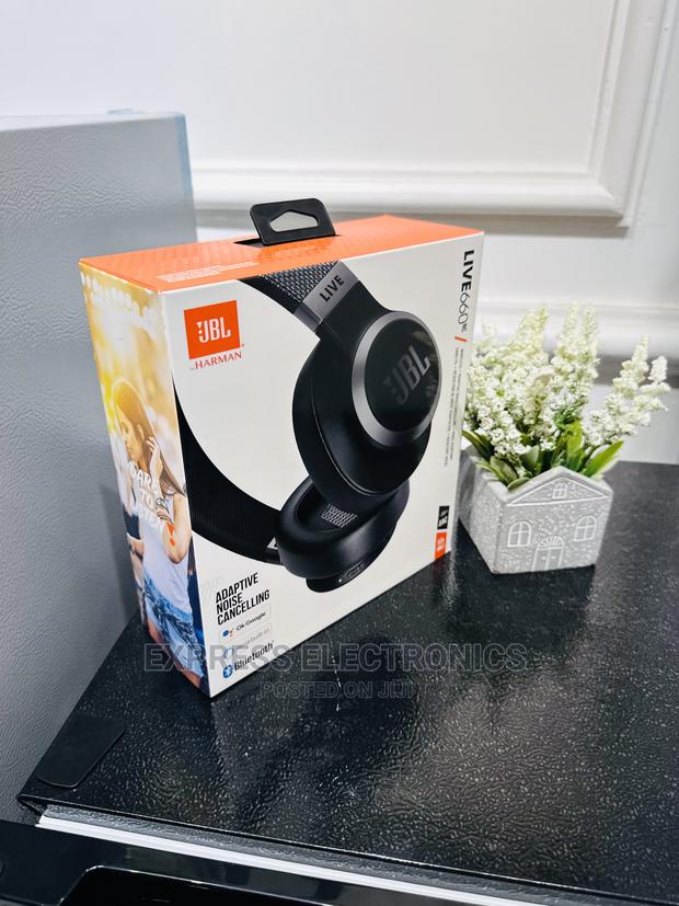 JBL Live 660 Quality Headphones · Photo 1