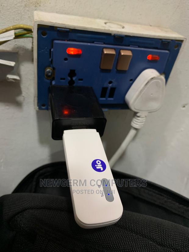 Jio 4G Modem With Wifi Hotspot UNIVERSAL · Photo 4