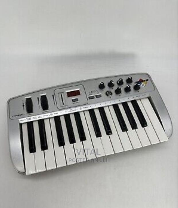 Studio Keyboard M-Audio Midiman Oxygen 8 · Photo 7