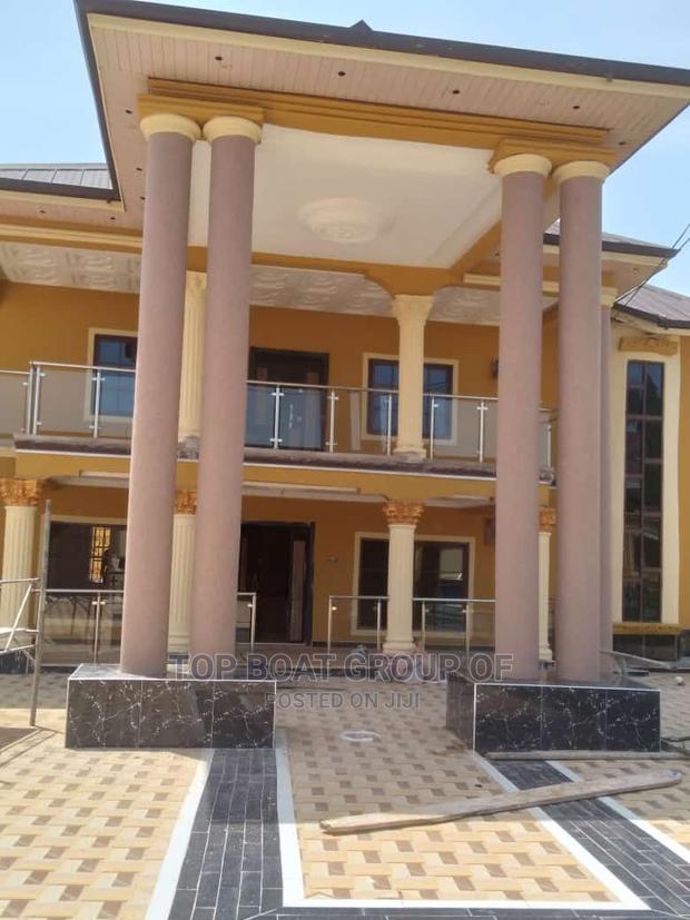 Furnished 8bdrm Apartment in Top Boat Estate, Kumasi Metropolitan · Photo 2