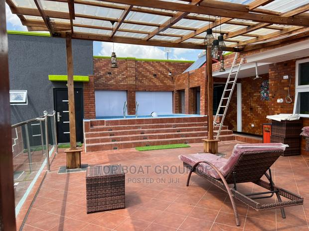 Furnished 8bdrm Mansion in Top Boat Estate, Kumasi Metropolitan · Photo 3