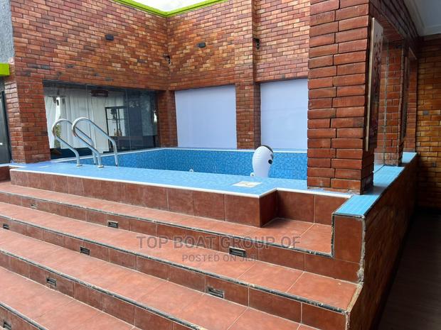 Furnished 8bdrm Mansion in Top Boat Estate, Kumasi Metropolitan · Photo 8