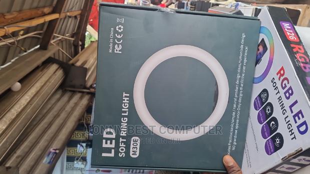 12inches Ringlight · Photo 1