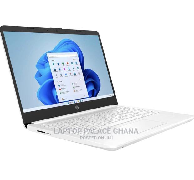 New Laptop HP 4GB Intel eMMC 60GB · Photo 1