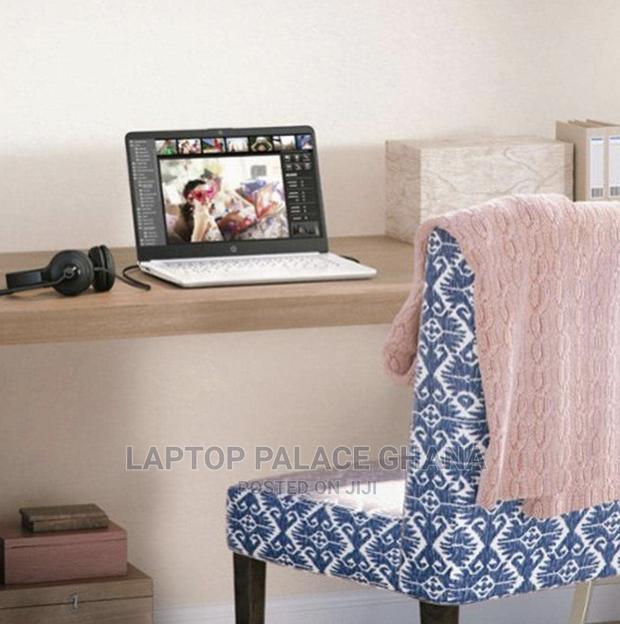 New Laptop HP 4GB Intel eMMC 60GB · Photo 3