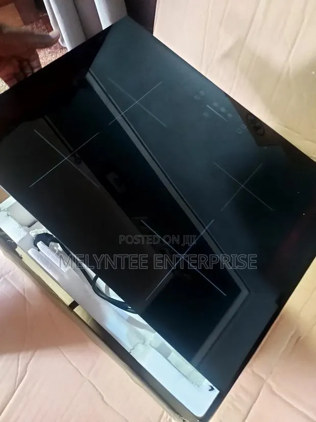 Inventum 60cm Induction Hob 4-Burner · Photo 1