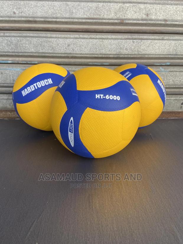 Original Hard Touch Vollyball at Cool Price · Photo 5