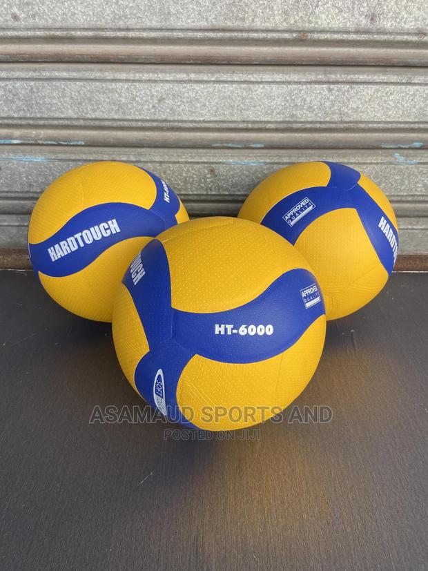 Original Hard Touch Vollyball at Cool Price · Photo 4