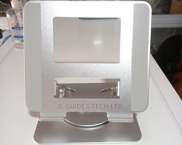 Adjustable Laptop Stand With 360 Rotating Base · Photo 8