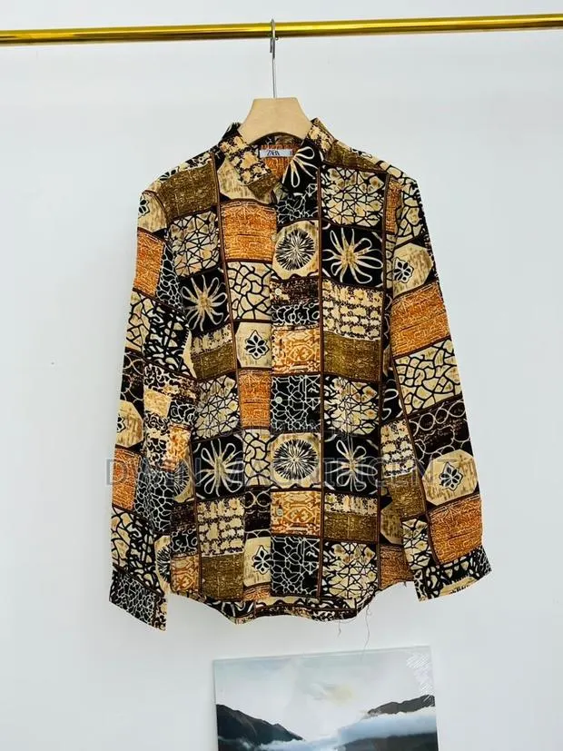 Zara Colourful Vintage Shirts · Photo 1
