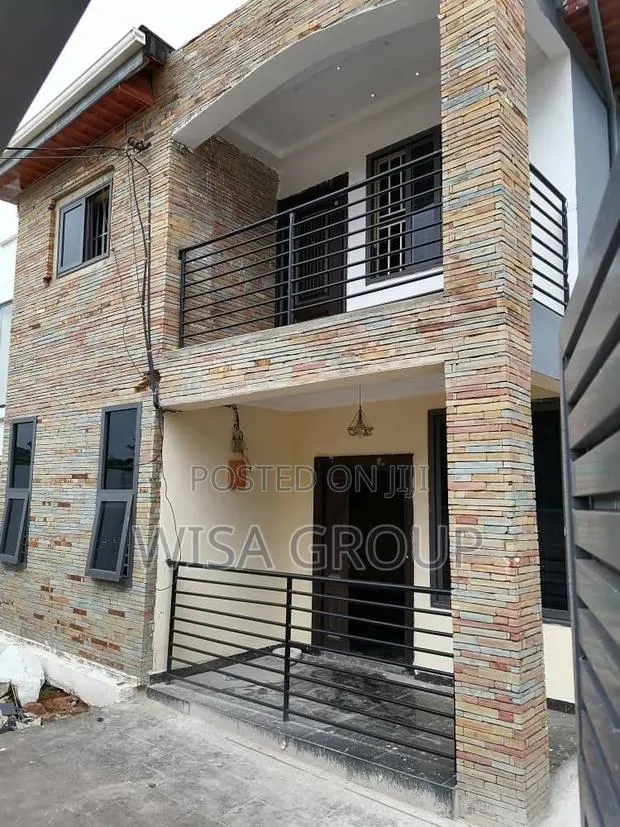 3bdrm Duplex in Wisa Groups, Accra Metropolitan for rent · Photo 1