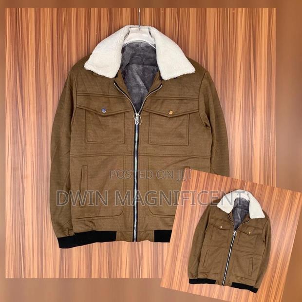 Borg Collar Jacket · Photo 5