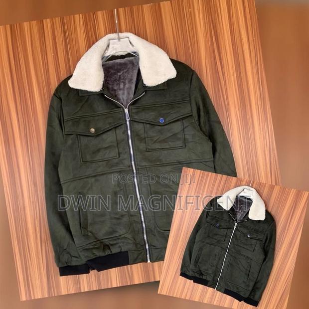 Borg Collar Jacket · Photo 1