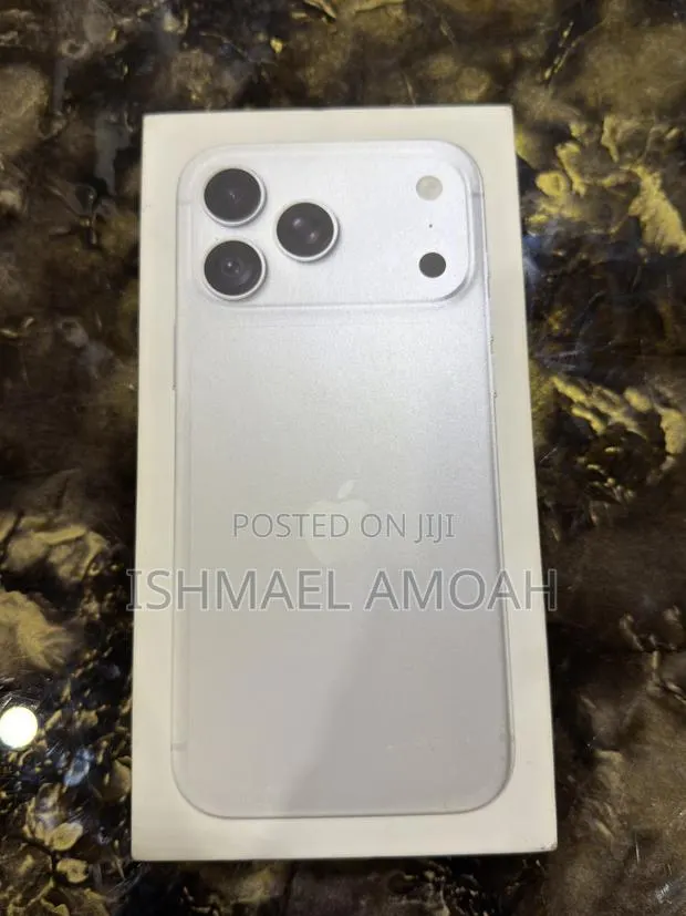 New Apple iPhone 18 Pro Max 256 GB Silver