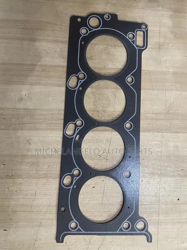 Head Gasket Toyota Landcruiser V8 5.7 · Photo 1