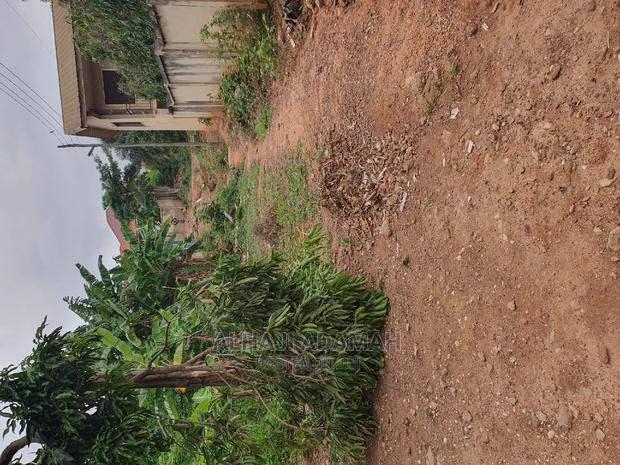 Plot for Sale at Santasi Ahema Kokoben Near Main Road · Photo 5