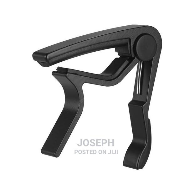 Guitar Capo · Photo 1