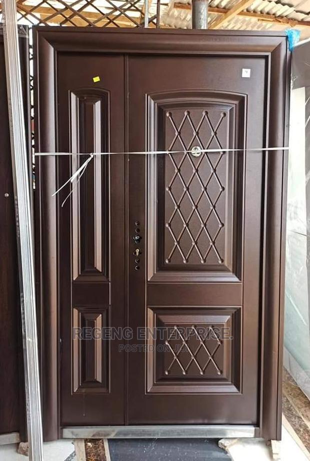 Upgrade (7keys) Security Door · Photo 1
