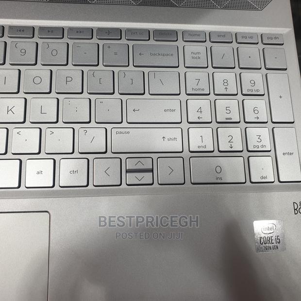 New Laptop HP Pavilion 15 8GB Intel Core I5 SSD 256GB · Photo 3